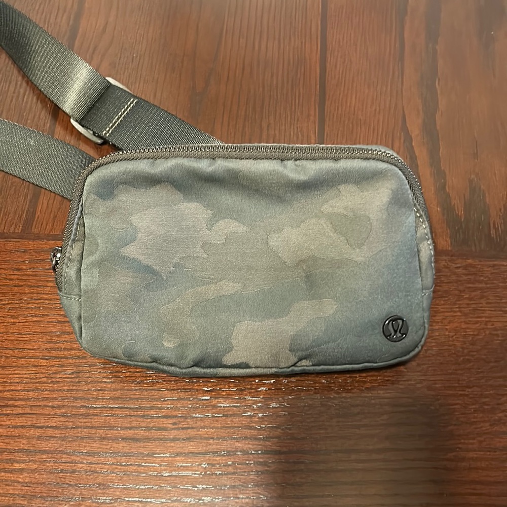 Used everywhere belt bag by Lululemon. Camouflage. Adorable. Just bought a new 1